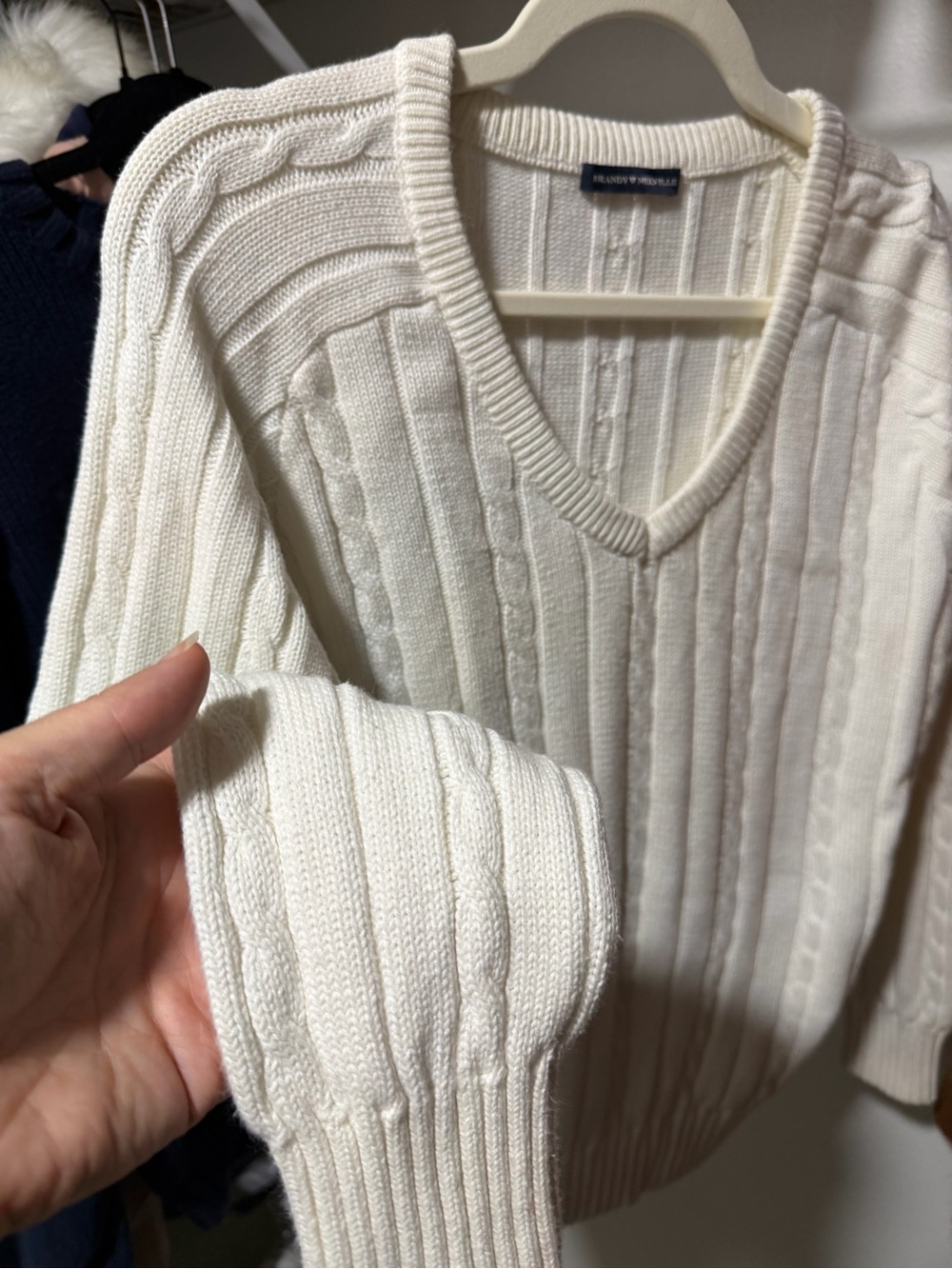 Brandy Melville Off White Sweater